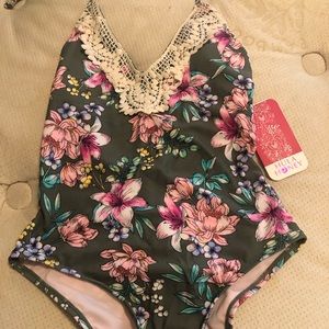 New hula honey  low cut one piece